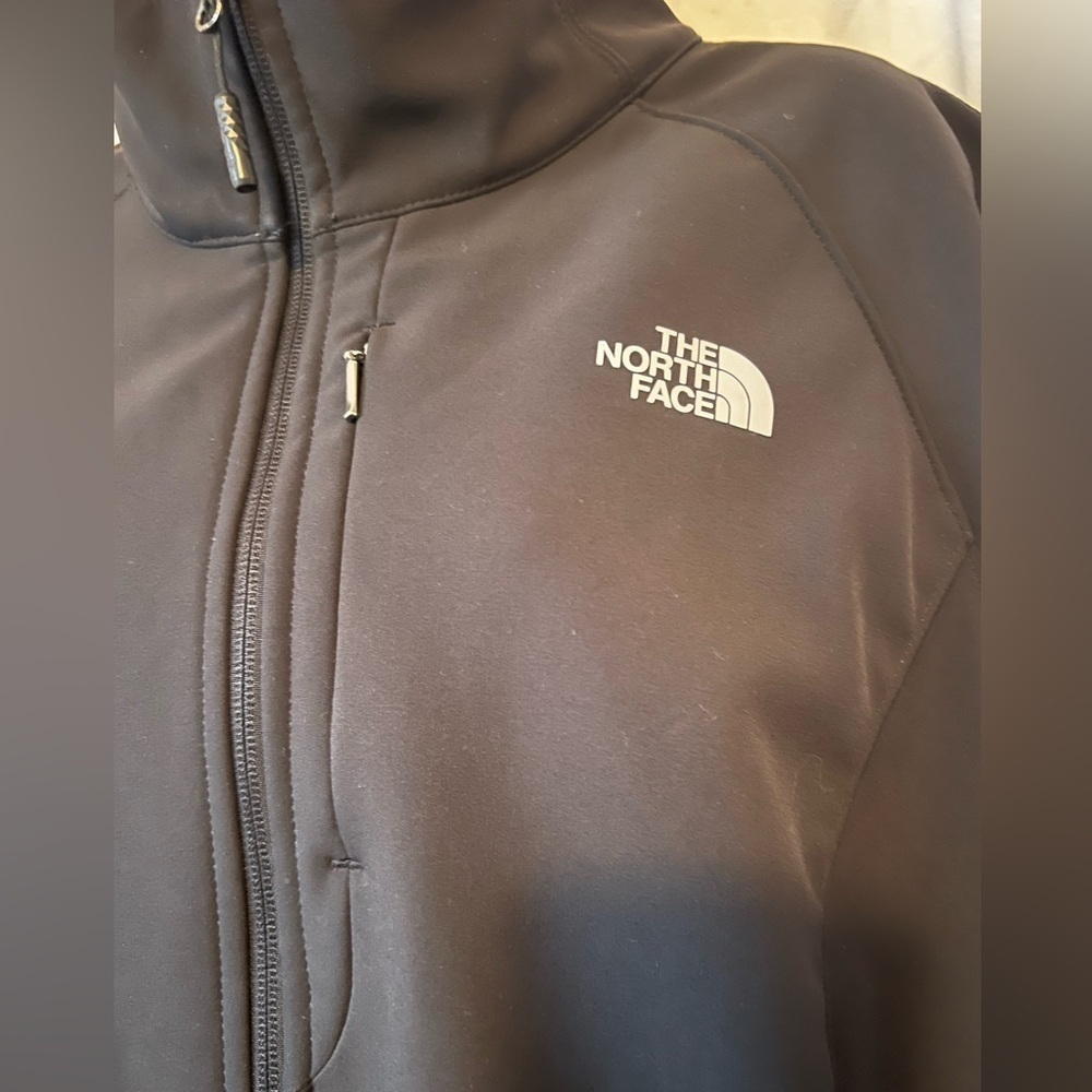 North Face Women's Sz XXL Black Medium Weight Jacket Front/Back Logo Zip Pockets - Picture 4 of 10